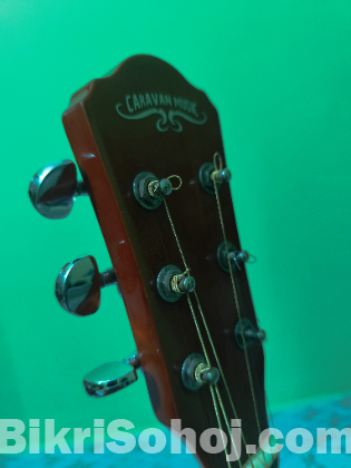 Acoustic guiter (Caravan)